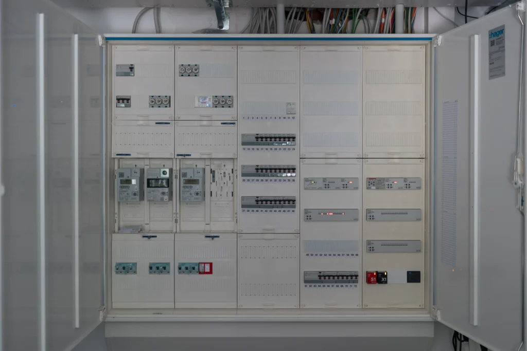 Rossol Elektrotechnik - Zählerschrank 10